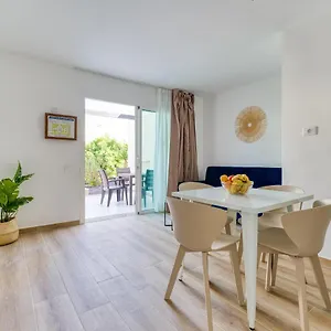  Apartamento Moderno Con Piscina En